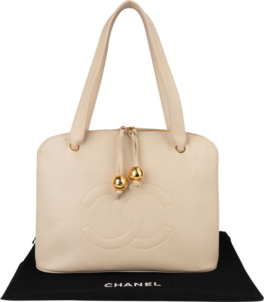 Chanel Chanel White Leather CC Shoulder Bag Wit