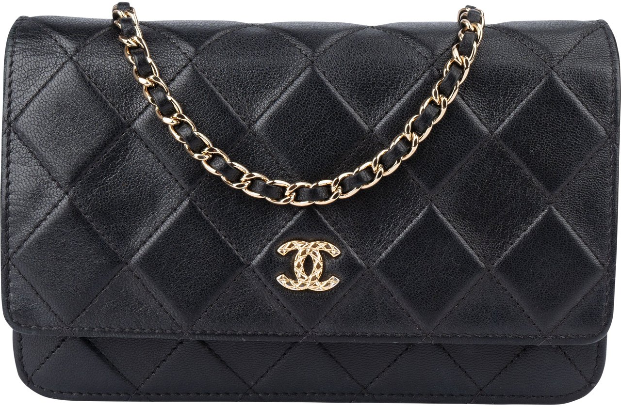 Chanel Chanel Quilted Lambskin Wallet On Chain Crossbody Bag Zwart