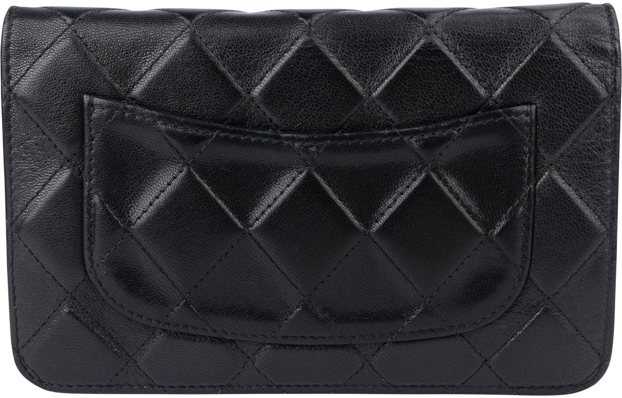 Chanel Chanel Quilted Lambskin Wallet On Chain Crossbody Bag Zwart