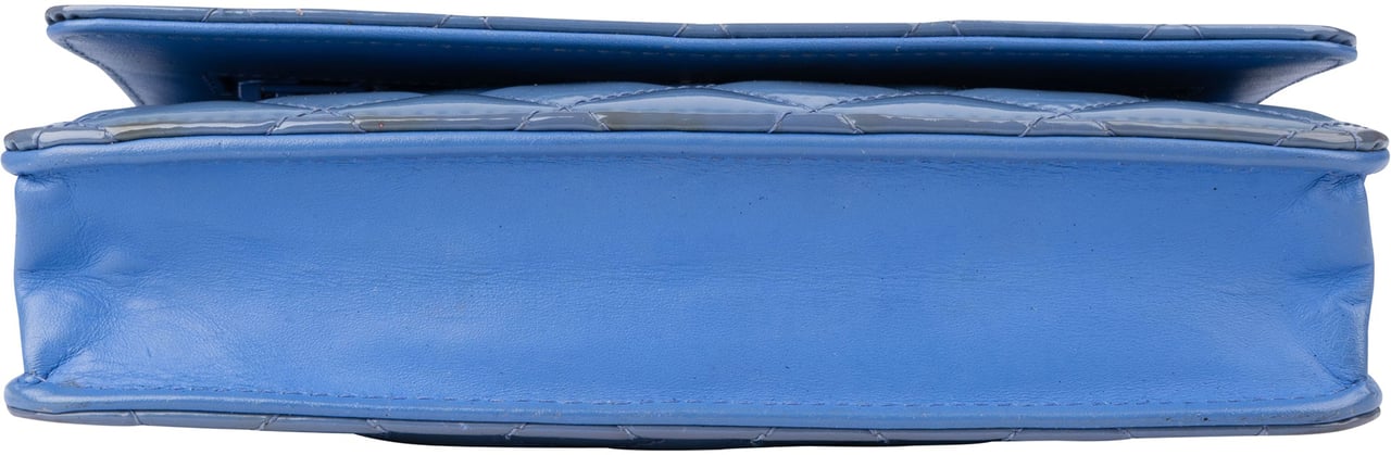 Chanel Chanel Quilted Patent Leather Wallet On Chain Crossbody Bag Blauw