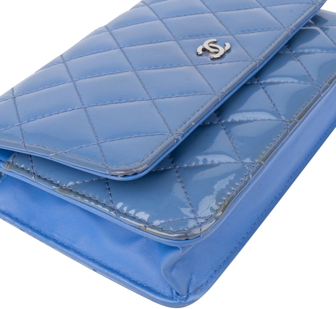 Chanel Chanel Quilted Patent Leather Wallet On Chain Crossbody Bag Blauw