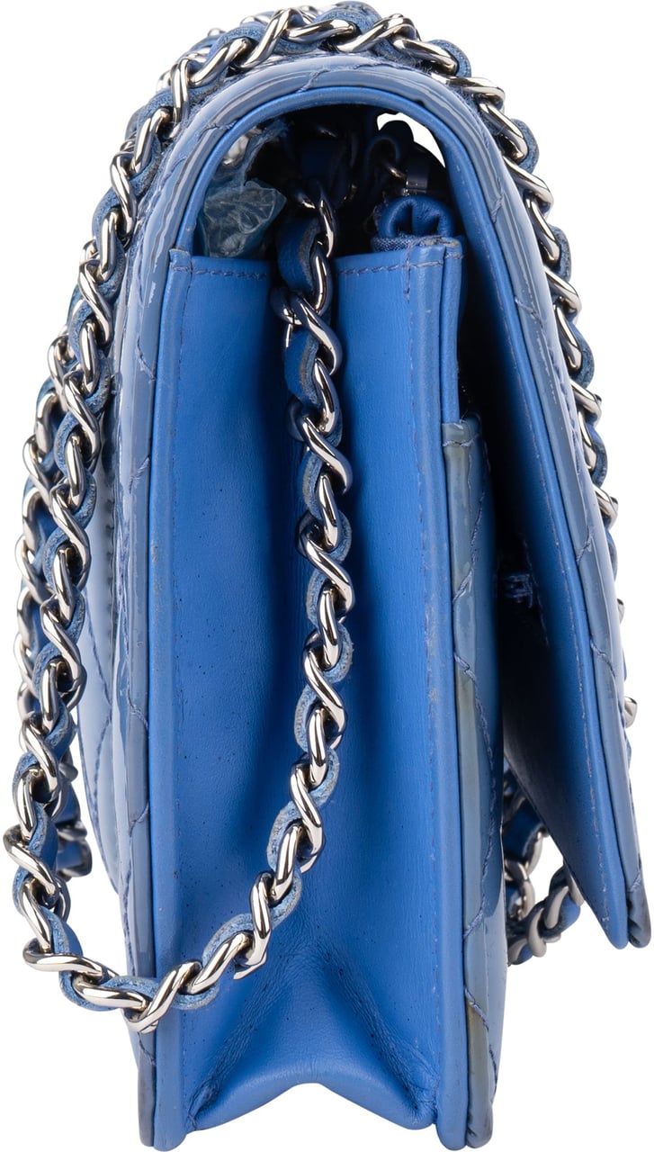 Chanel Chanel Quilted Patent Leather Wallet On Chain Crossbody Bag Blauw