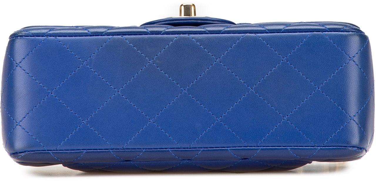 Chanel Mini Rectangular Classic Lambskin Single Flap Blauw