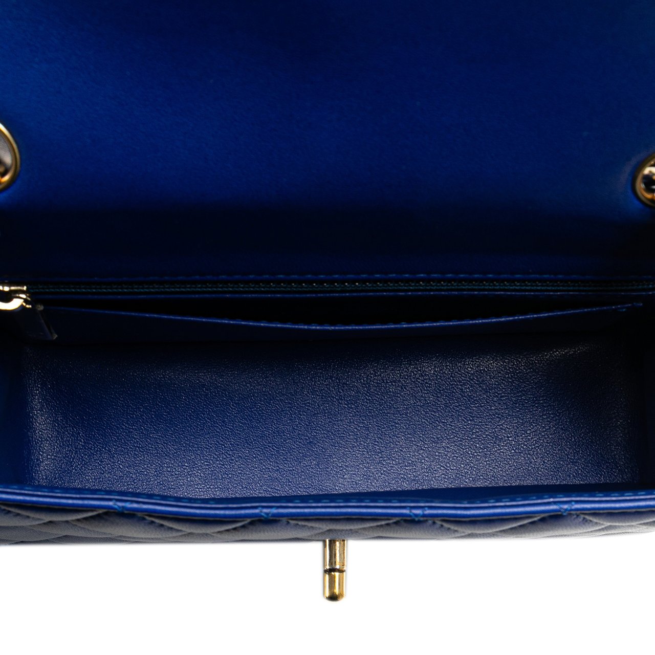 Chanel Mini Rectangular Classic Lambskin Single Flap Blauw
