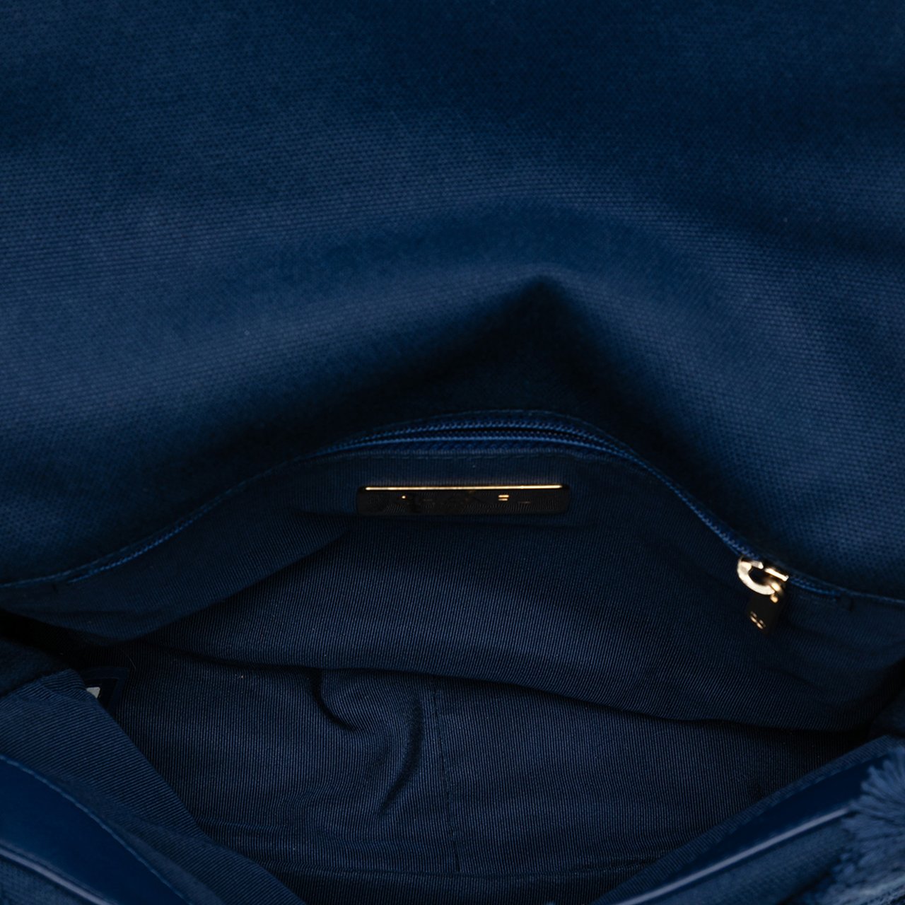 Chanel Medium Canvas and Cotton 19 Flap Blauw