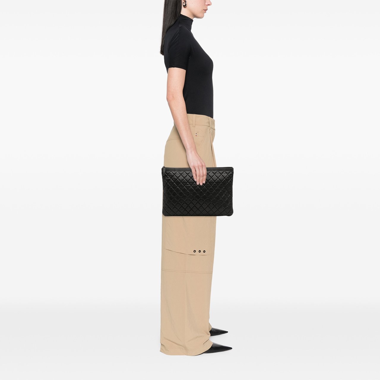 Chanel Large Quilted Caviar Boy O Case Clutch Zwart