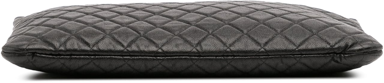 Chanel Large Quilted Caviar Boy O Case Clutch Zwart