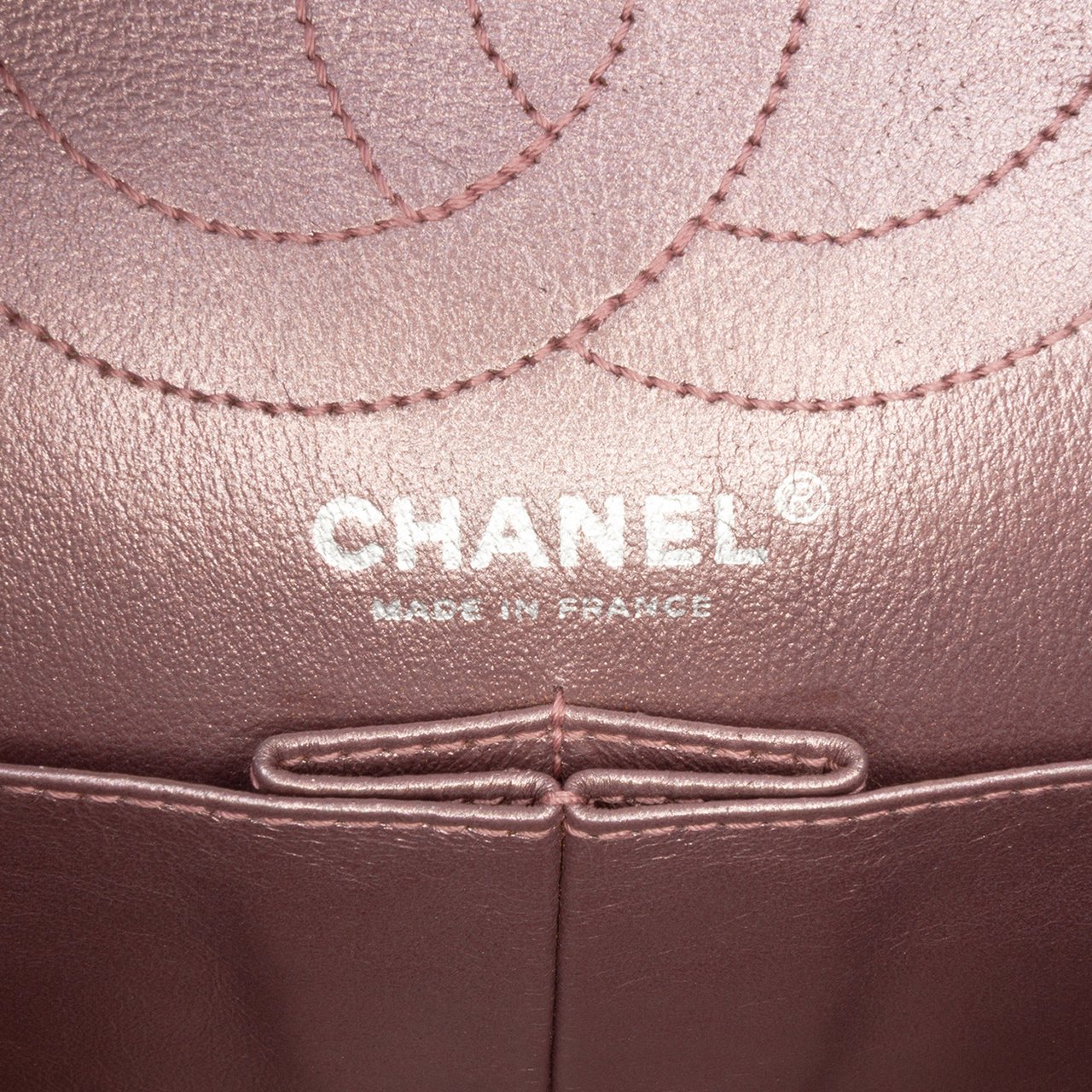 Chanel Reissue 2.55 Aged Metallic Calfskin Double Flap 226 Roze