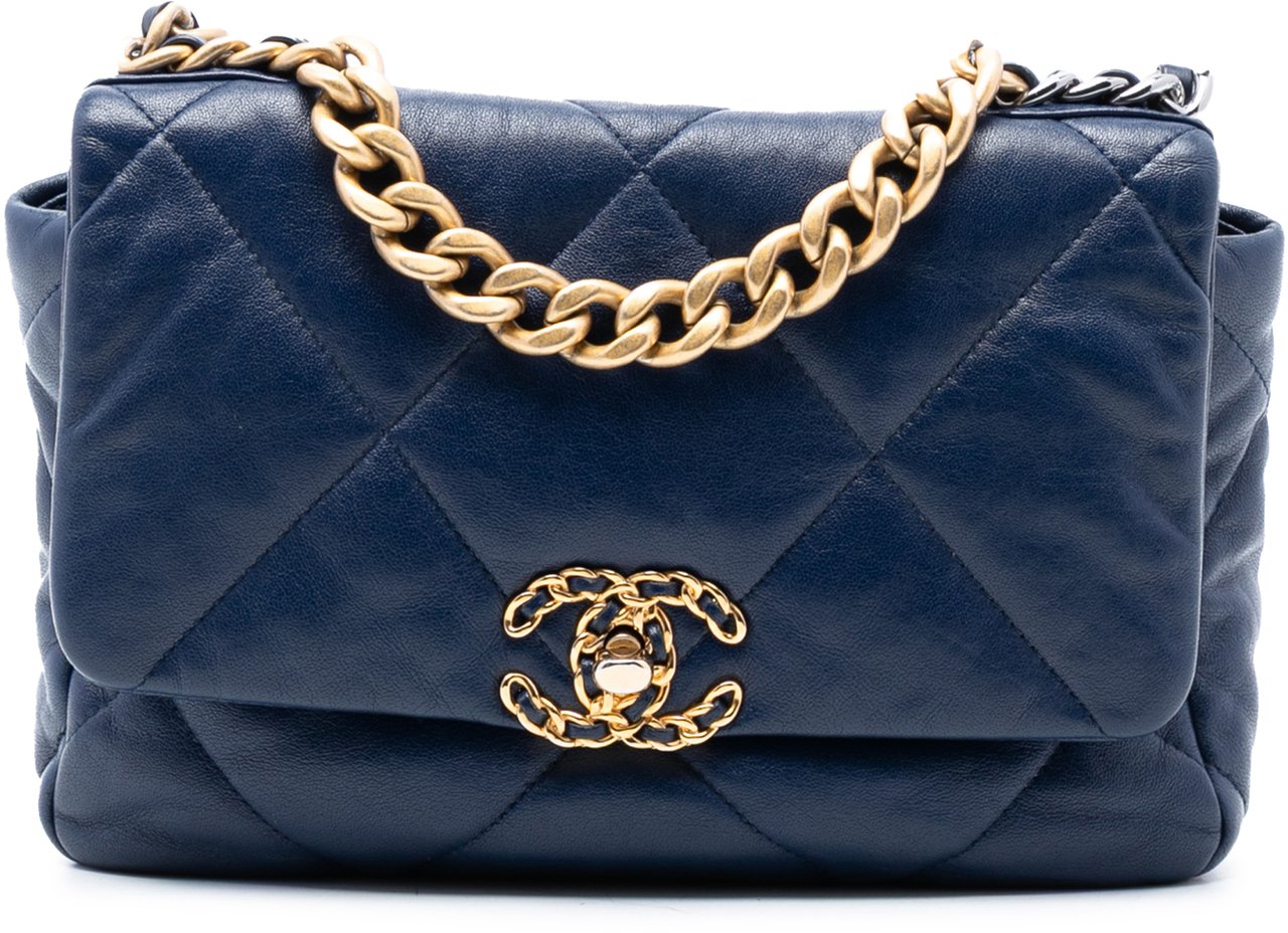 Chanel Medium Lambskin 19 Flap Blauw