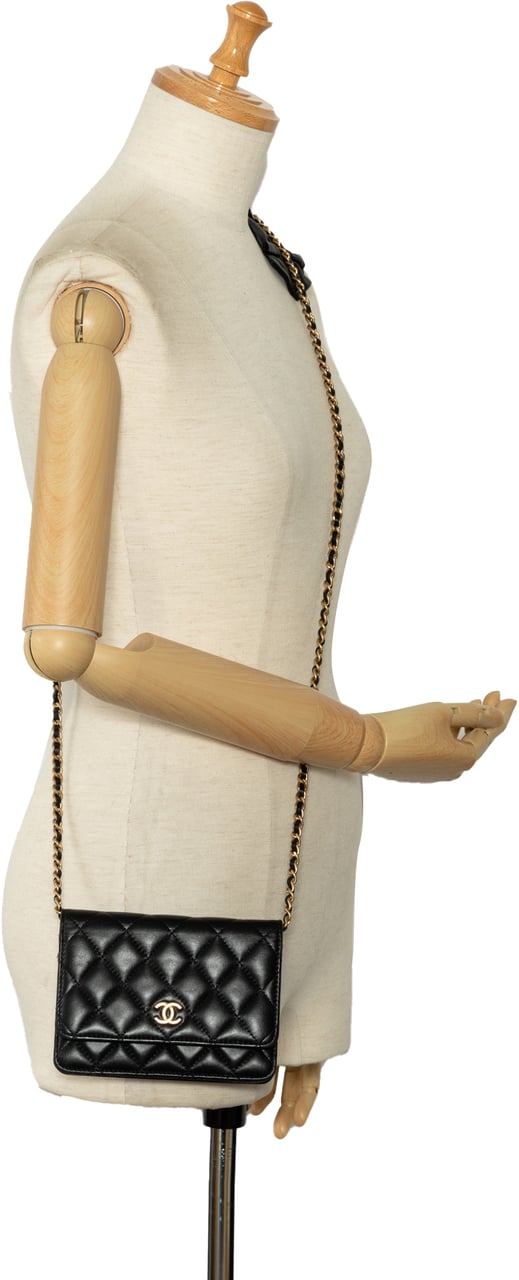 Chanel Lambskin Romance Wallet On Chain Zwart