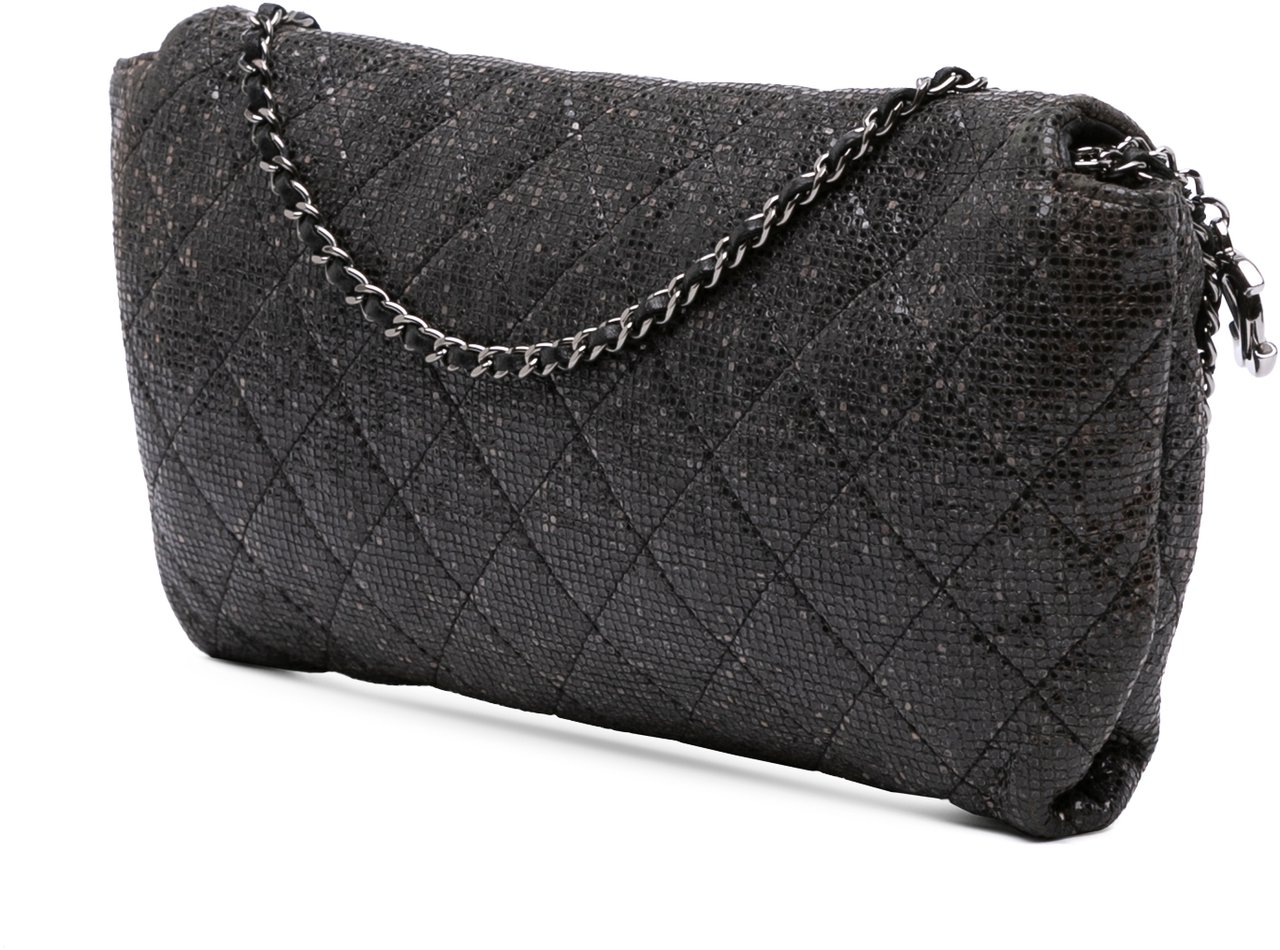 Chanel Quilted Laminated Fabric Chain Evening Crossbody Zwart