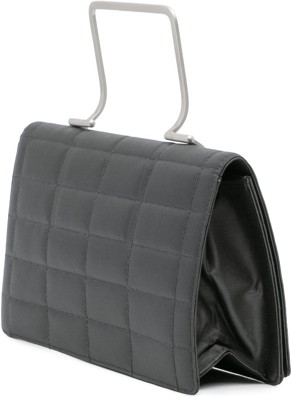 Chanel Chocolate Bar Nylon Convertible Clutch Grijs