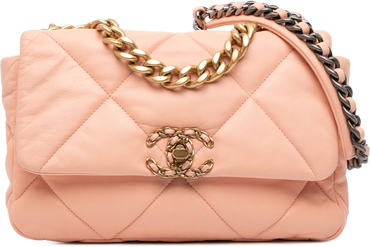 Chanel Medium Lambskin 19 Flap Roze