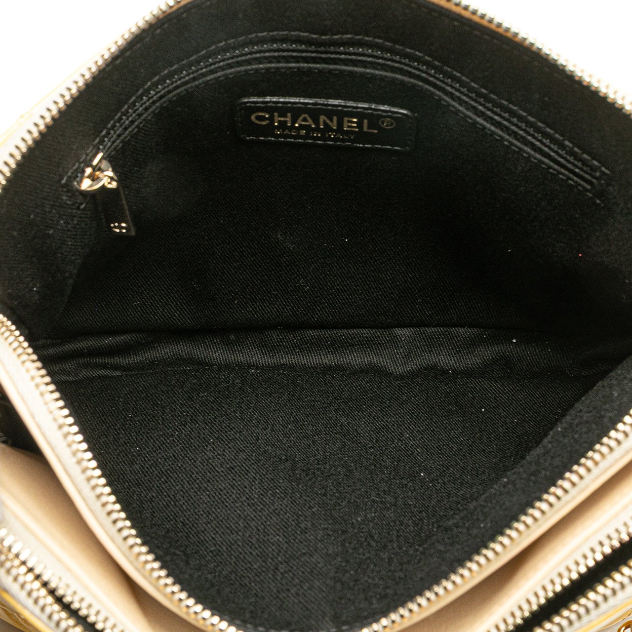Chanel Quilted Patent Chain Double Zip Crossbody Geel