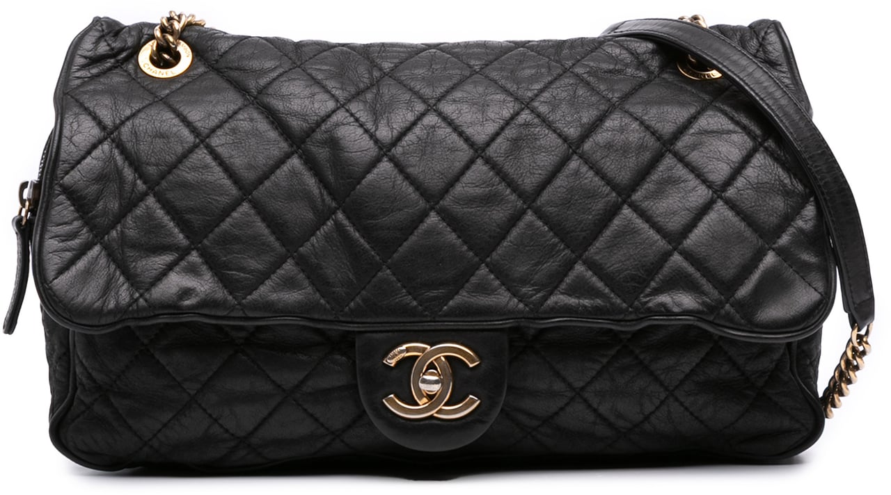 Chanel Large Quilted Iridescent Calfskin Shiva Flap Zwart