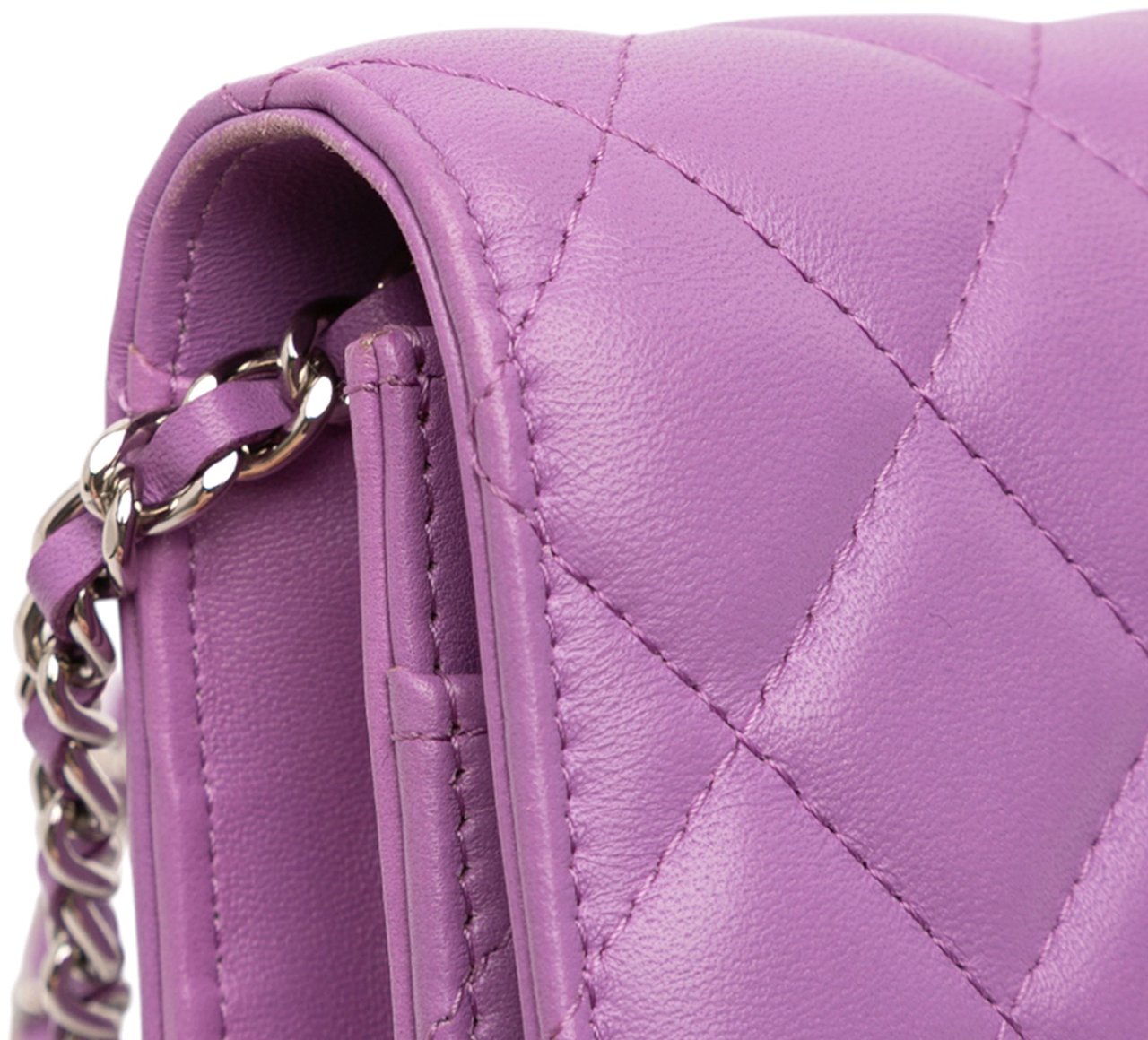 Chanel CC Quilted Lambskin Wallet on Chain Paars
