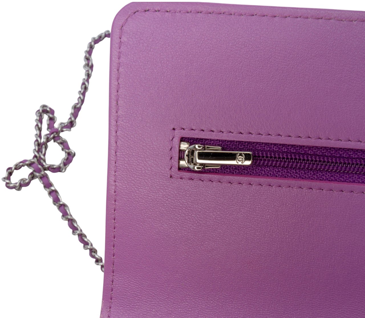 Chanel CC Quilted Lambskin Wallet on Chain Paars