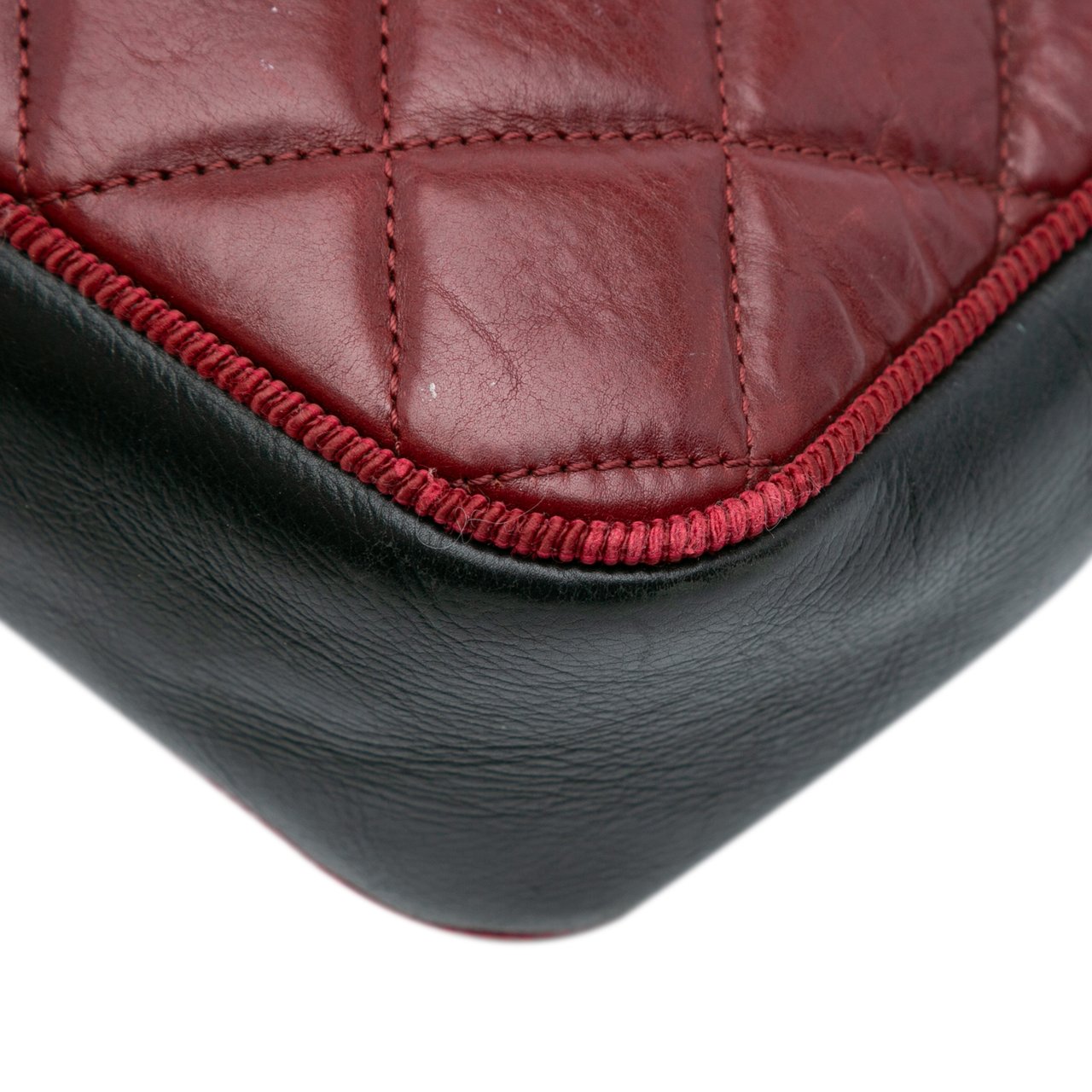 Chanel Small Bicolor Quilted Calfskin Ballerine Camera Bag Rood