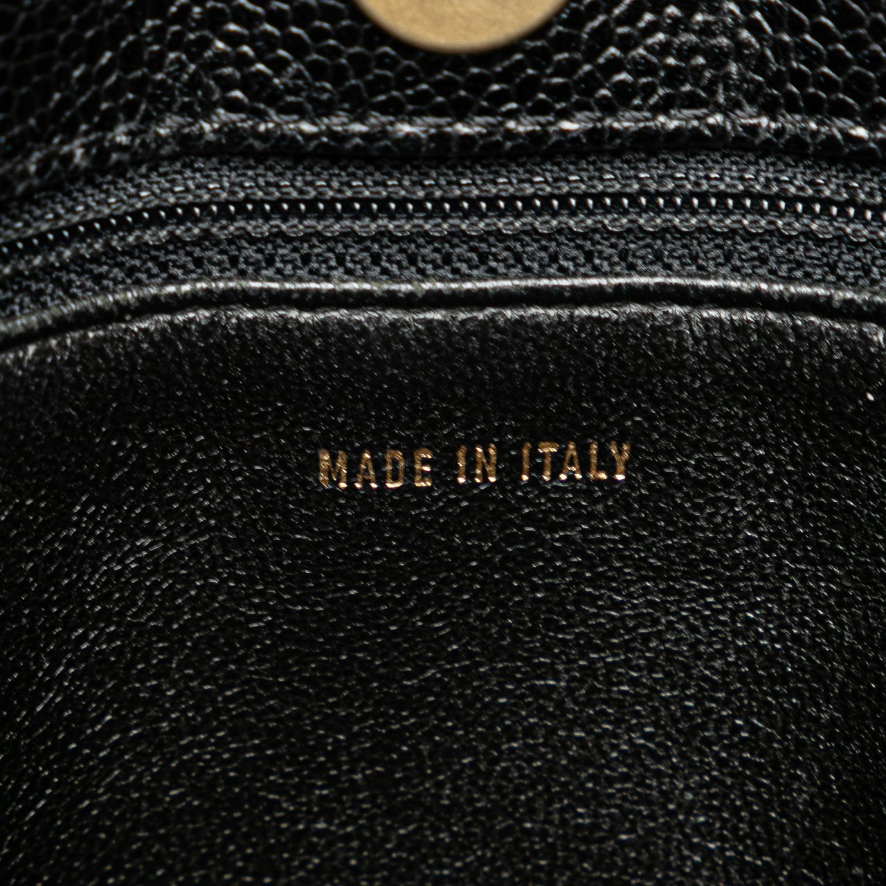 Chanel CC Quilted Caviar Tortoise Chain Tote Zwart