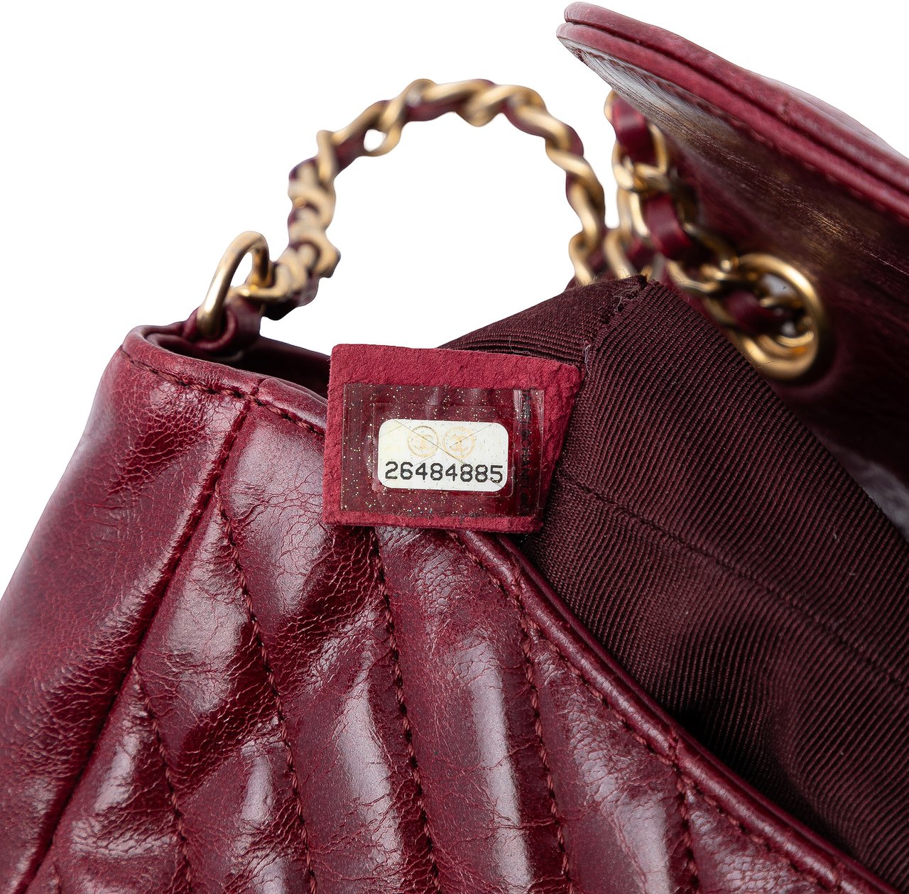 Chanel Small Chevron Aged Lambskin Hampton Flap Rood