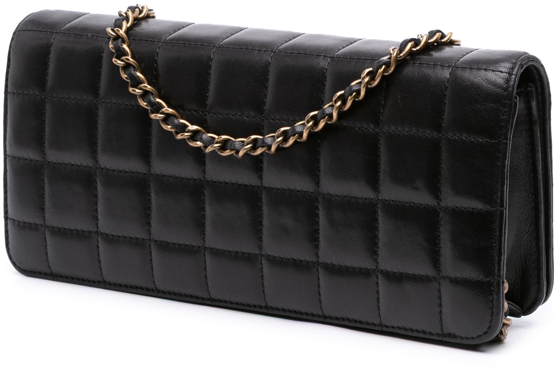 Chanel Paris Byzance Lambskin Jeweled Evening Clutch with Chain Zwart