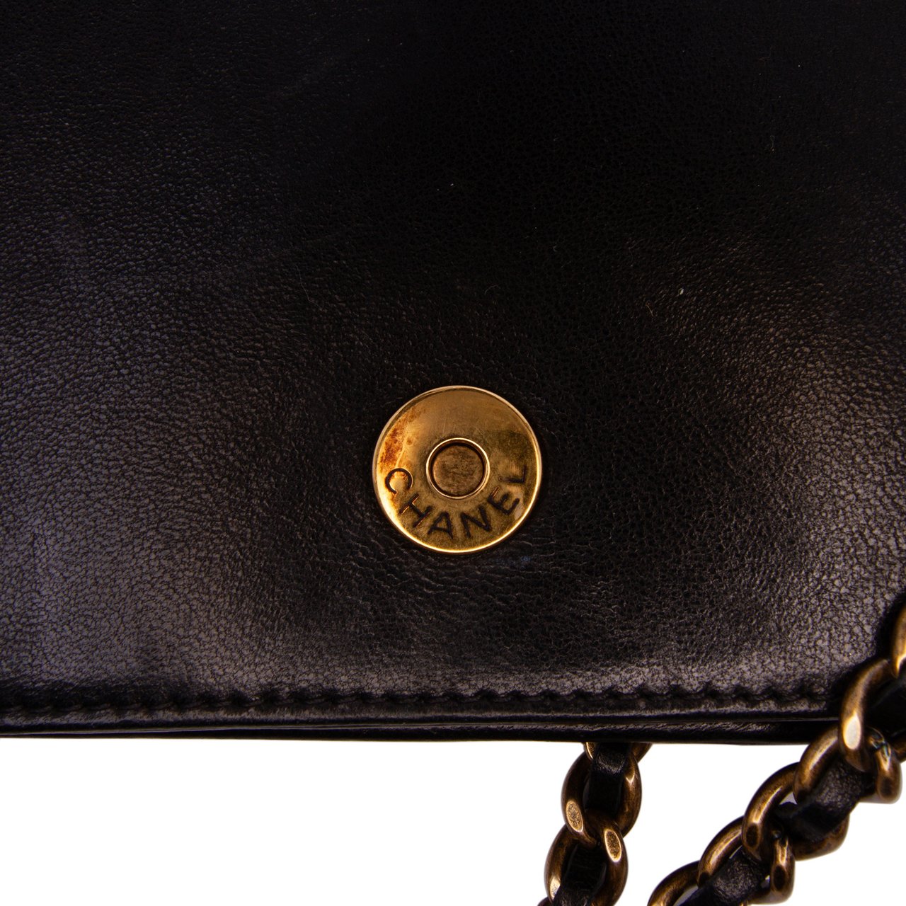 Chanel Paris Byzance Lambskin Jeweled Evening Clutch with Chain Zwart
