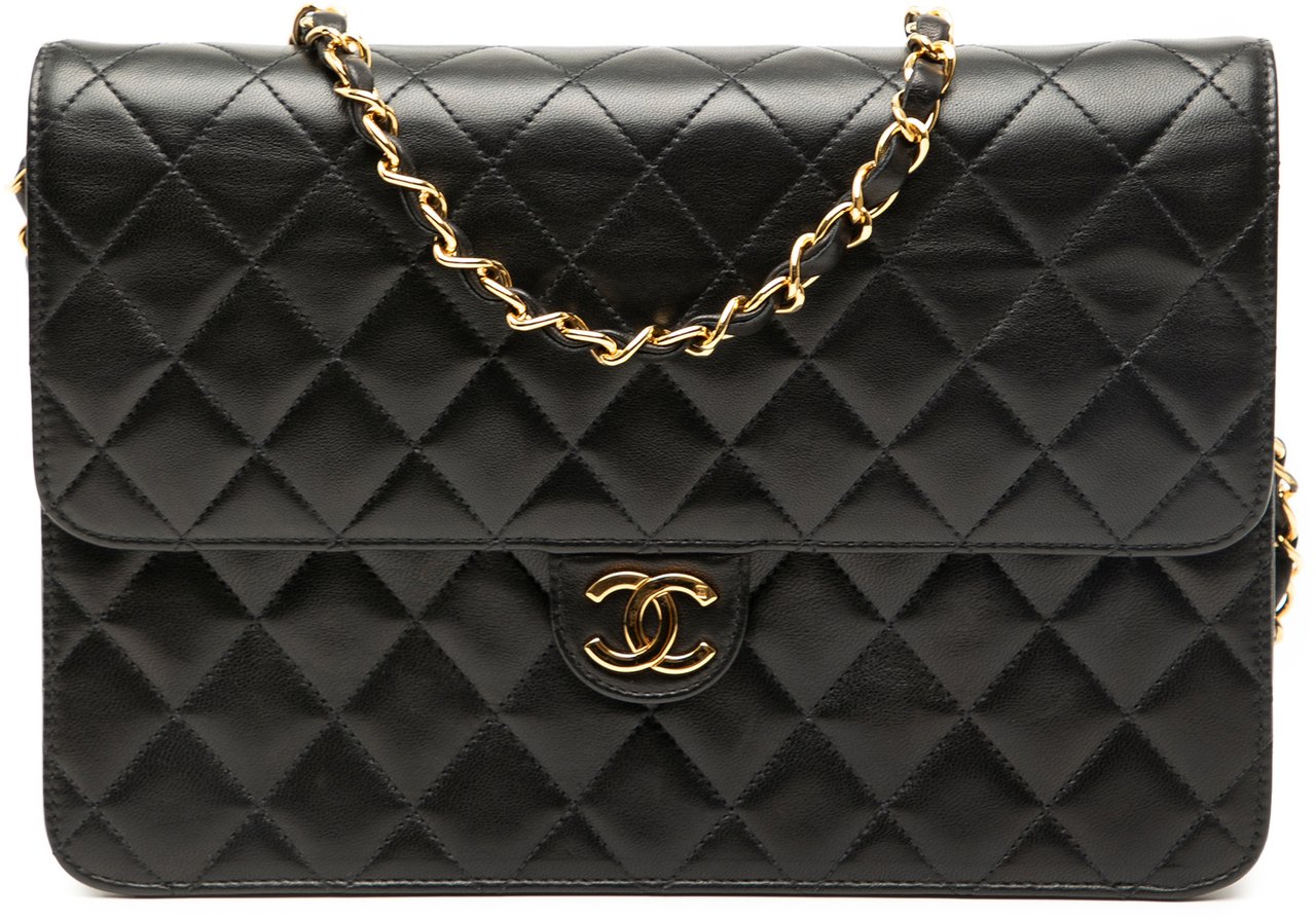 Chanel Medium CC Quilted Lambskin Single Flap Zwart