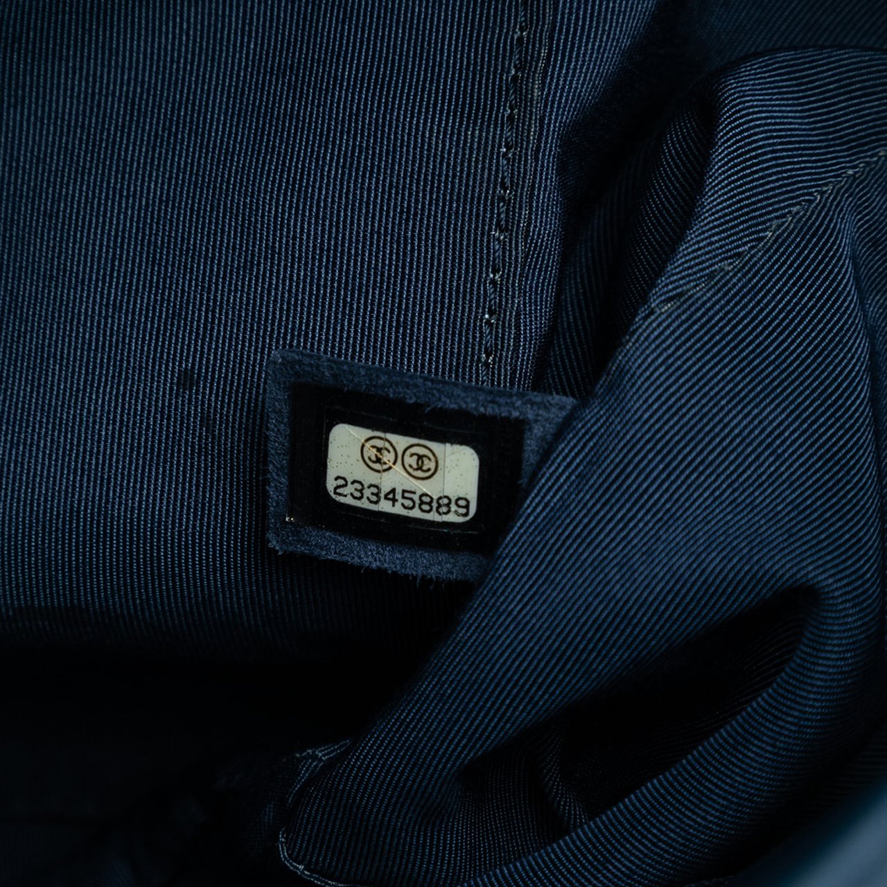 Chanel CC Quilted Lambskin Urban Delight Tote Blauw