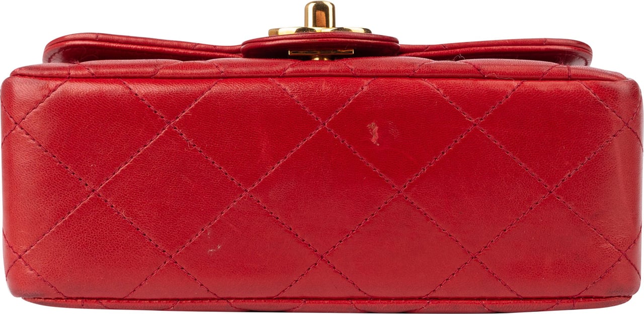 Chanel Chanel Quilted Lambskin 24K Gold Single Flap Shoulder Bag Rood