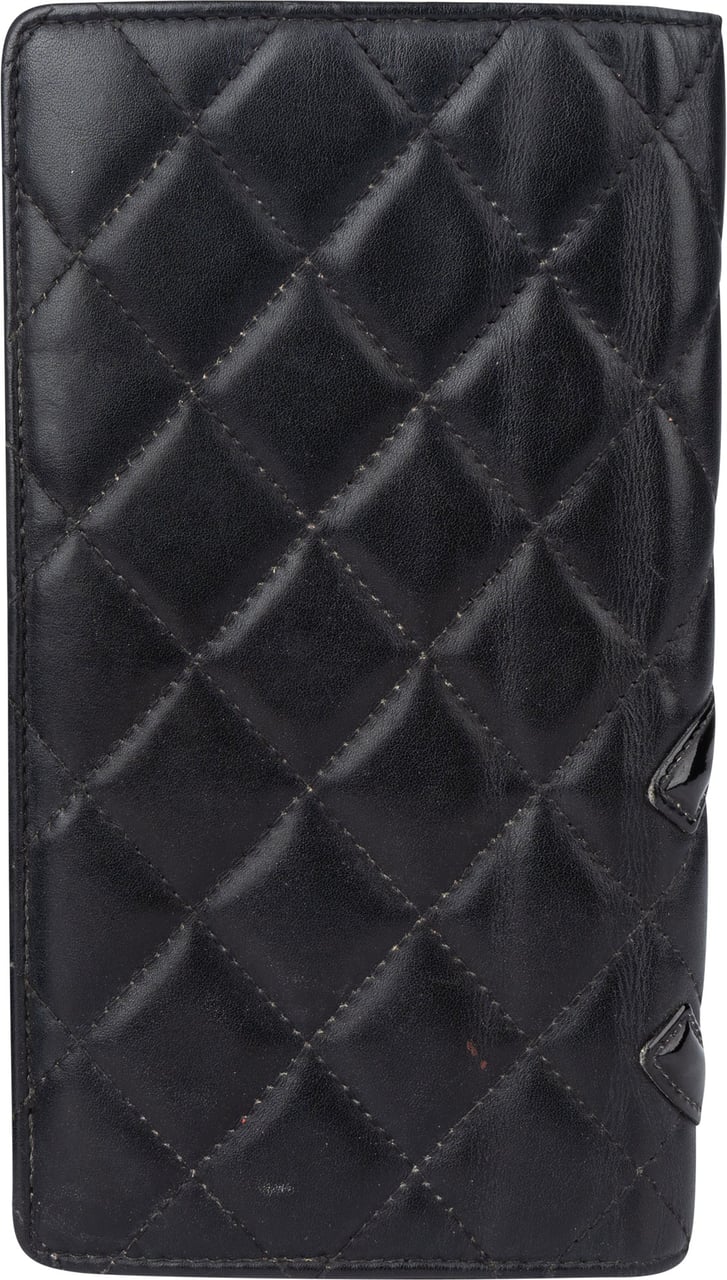 Chanel Chanel Quilted Lambskin Cambon CC Wallet Zwart