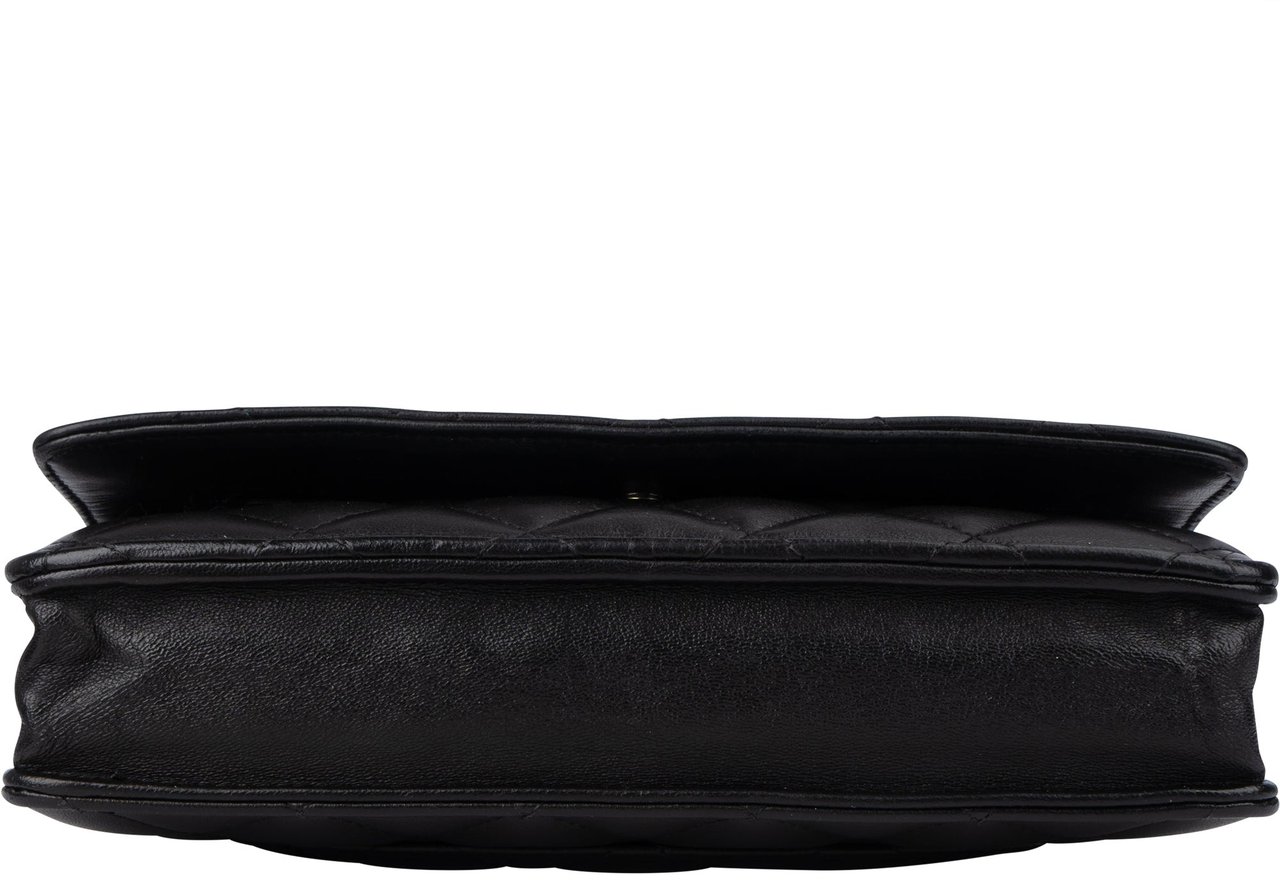 Chanel Chanel Quilted Lambskin Wallet On Chain Crossbody Bag Zwart