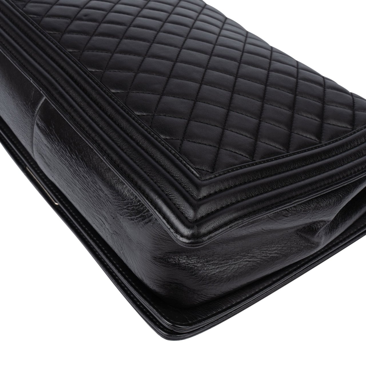 Chanel Chanel Quilted Lambskin Boy Single Flap Crossbody Bag Zwart