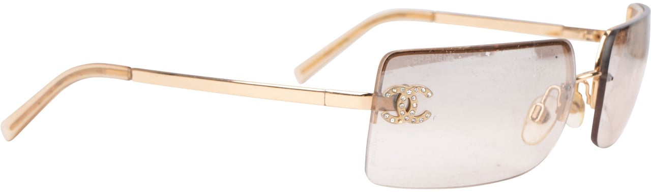 Chanel Chanel Crystal CC Sunglasses Oranje