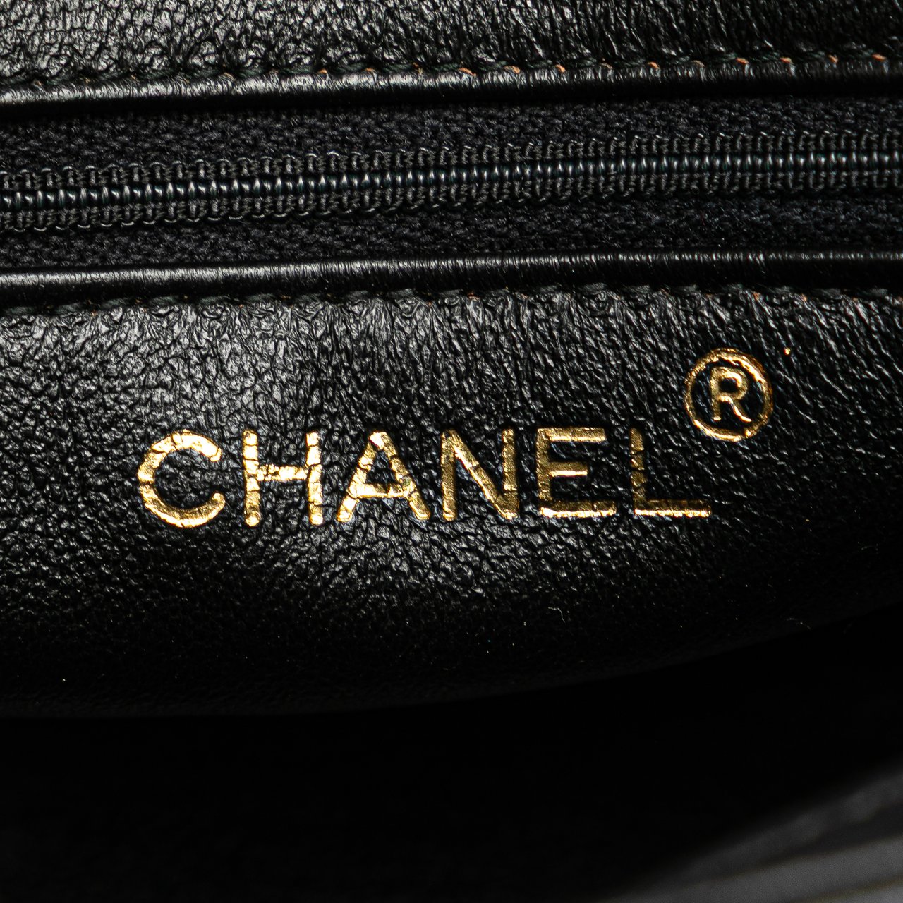 Chanel Mini Quilted Lambskin Chain Shoulder Bag Zwart