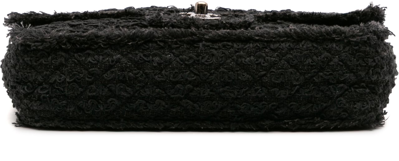 Chanel Medium Classic Tweed Single Flap Zwart