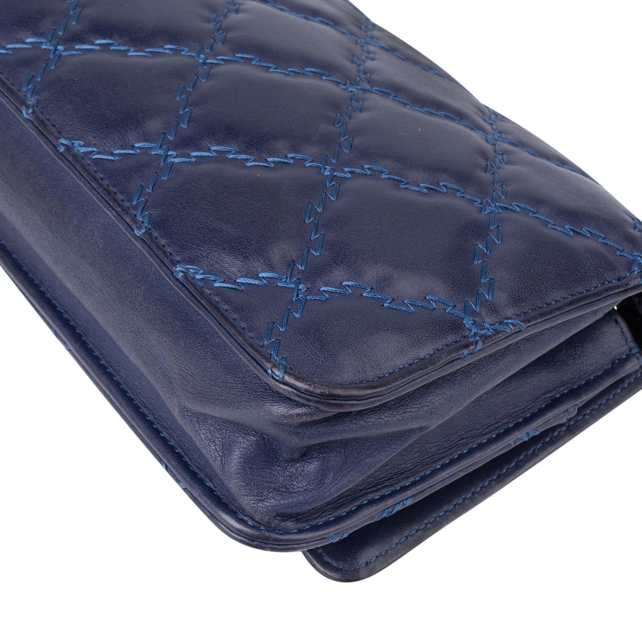 Chanel Chanel Bleu Quilted Stitch Lambskin Wallet On Chain Crossbody Bag Blauw