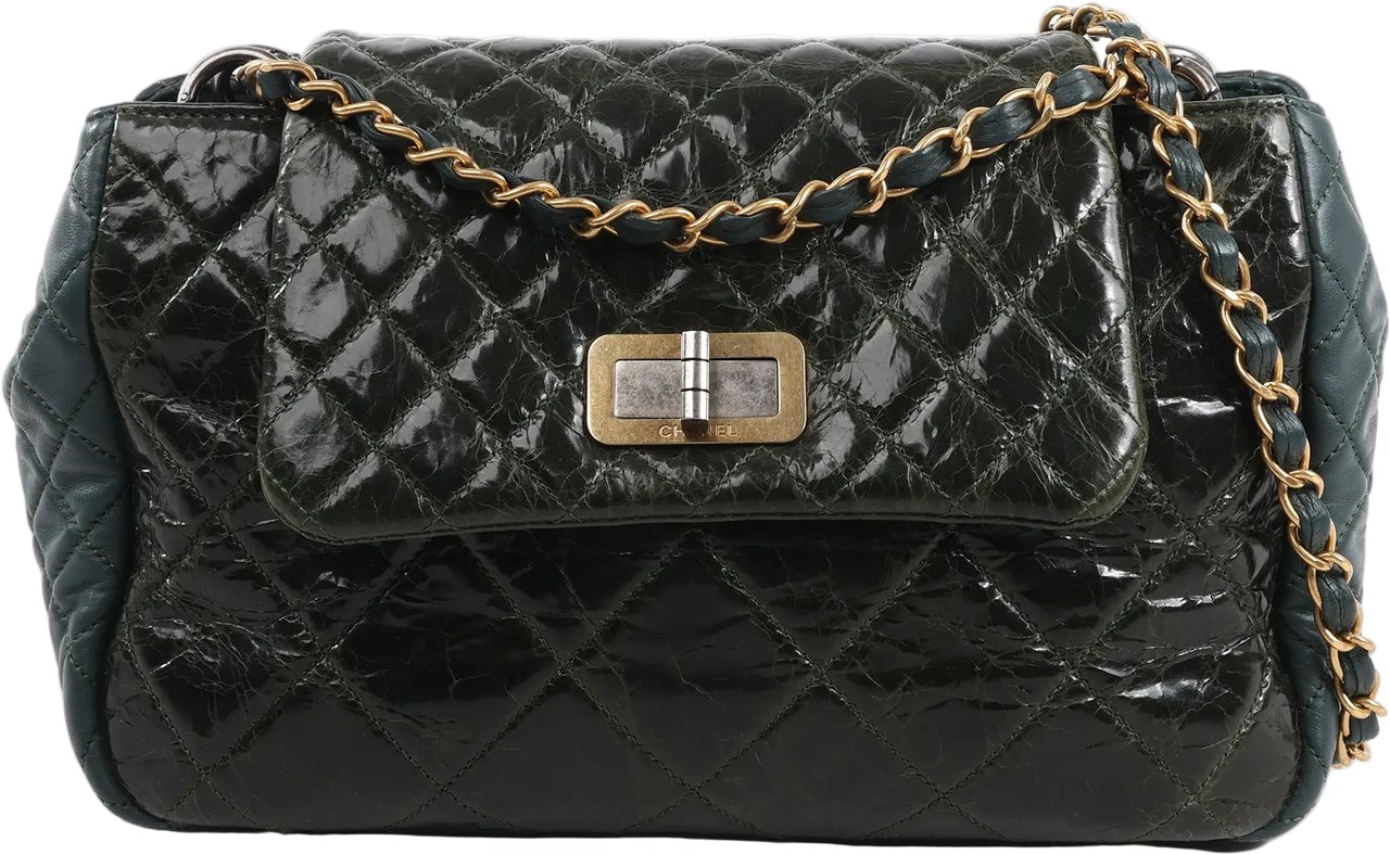 Chanel Chanel Reissue Accordion Quilted Leather Mix Shoulder Bag in Green Groen