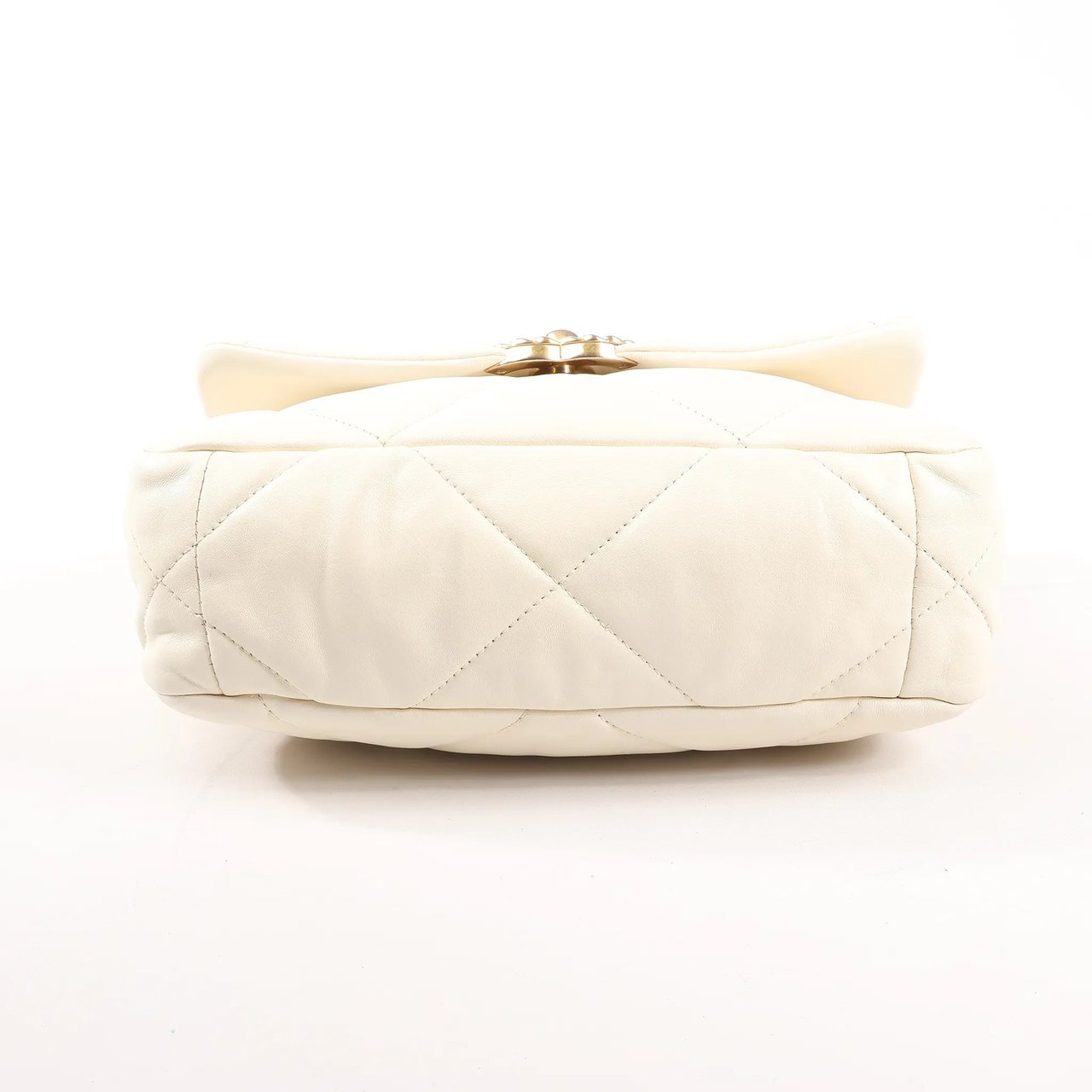 Chanel Chanel Chanel 19 Leather Quilted Chain 2Way Handbag in Ecru Beige