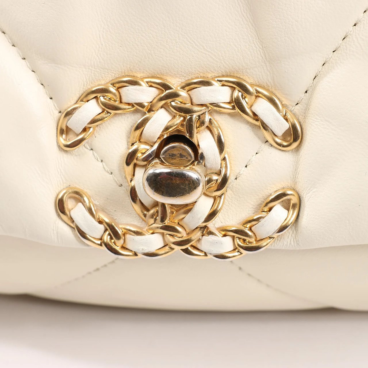 Chanel Chanel Chanel 19 Leather Quilted Chain 2Way Handbag in Ecru Beige