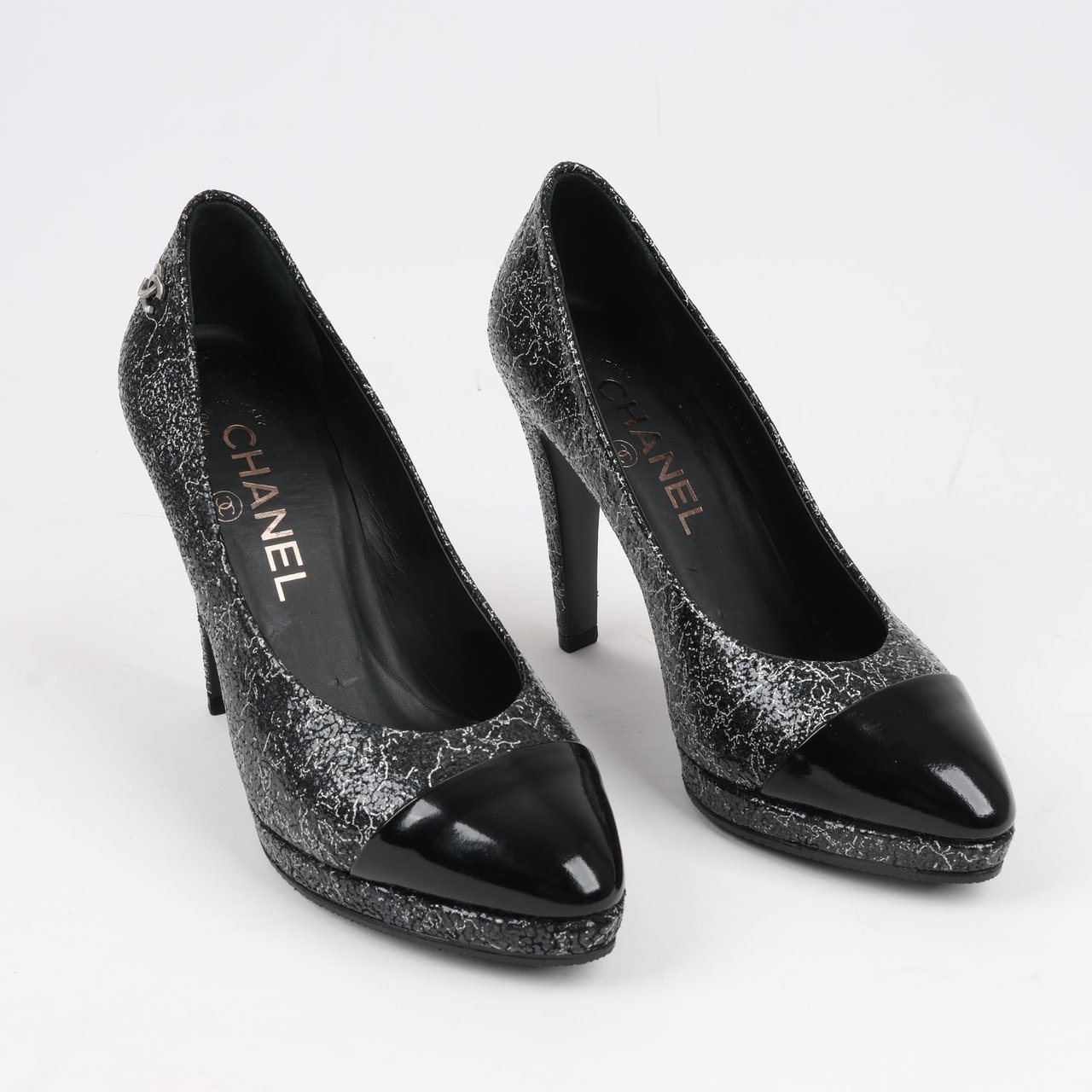Chanel Chanel Coco Mark Leather Heels Black × Silver G29571, Size 36 EU Zwart