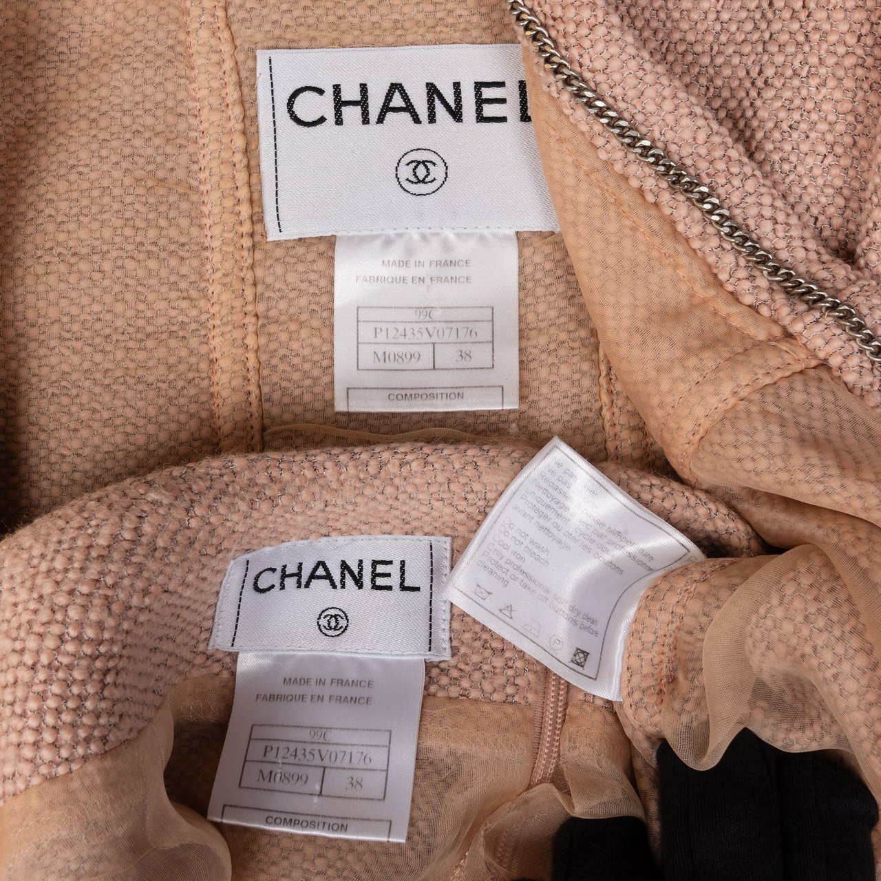Chanel Chanel Rose Wool Office Jacket Set (DE36 / FR38) Rood