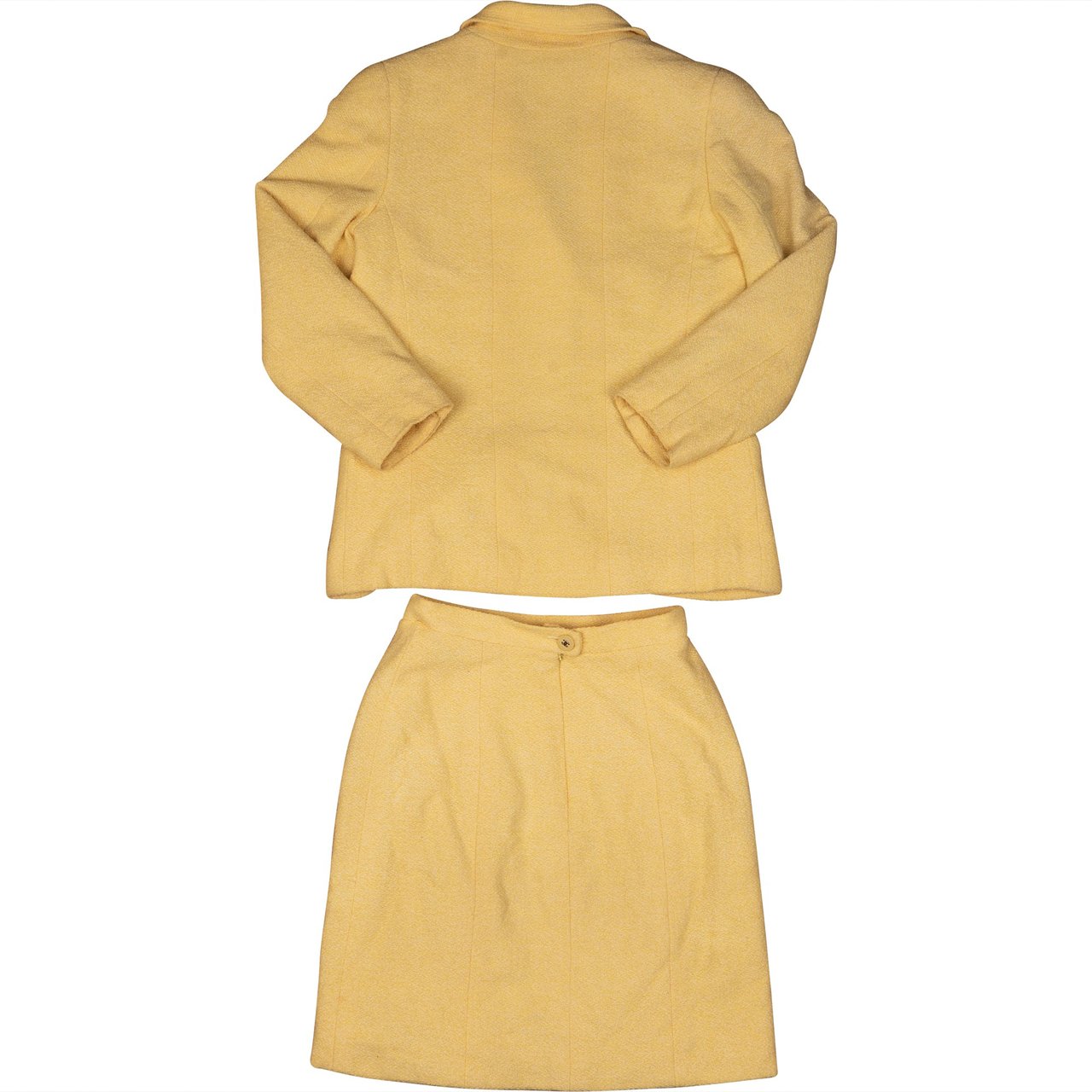 Chanel Yellow Tweed Jacket Set (DE34 / FR36) Geel