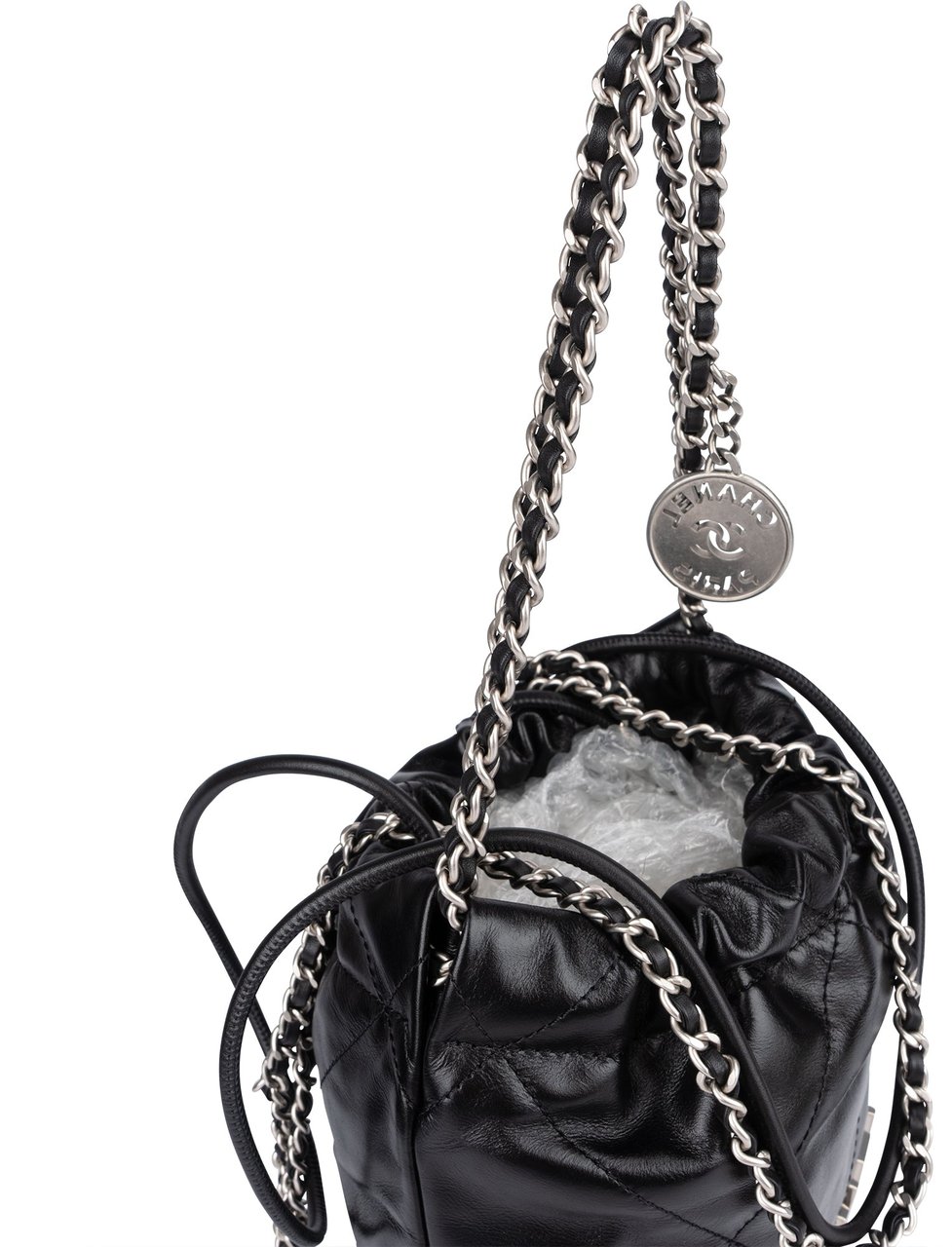 Chanel Chanel Noir Quilted Calfskin Small 22 Shoulder Bag Zwart