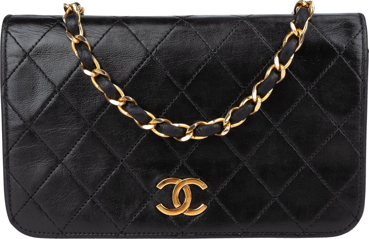 Chanel Chanel Quilted Lambskin 24K Gold Single Flap Crossbody Bag Zwart