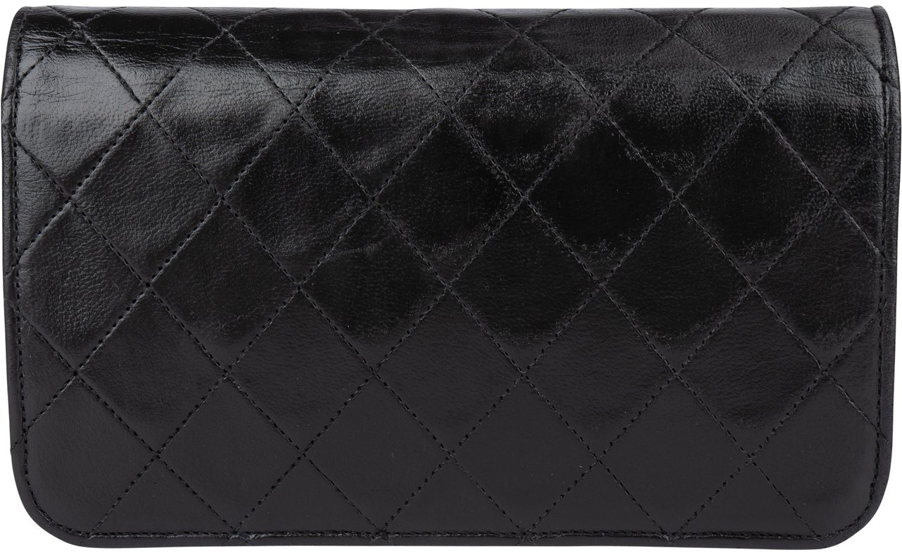 Chanel Chanel Quilted Lambskin 24K Gold Single Flap Crossbody Bag Zwart