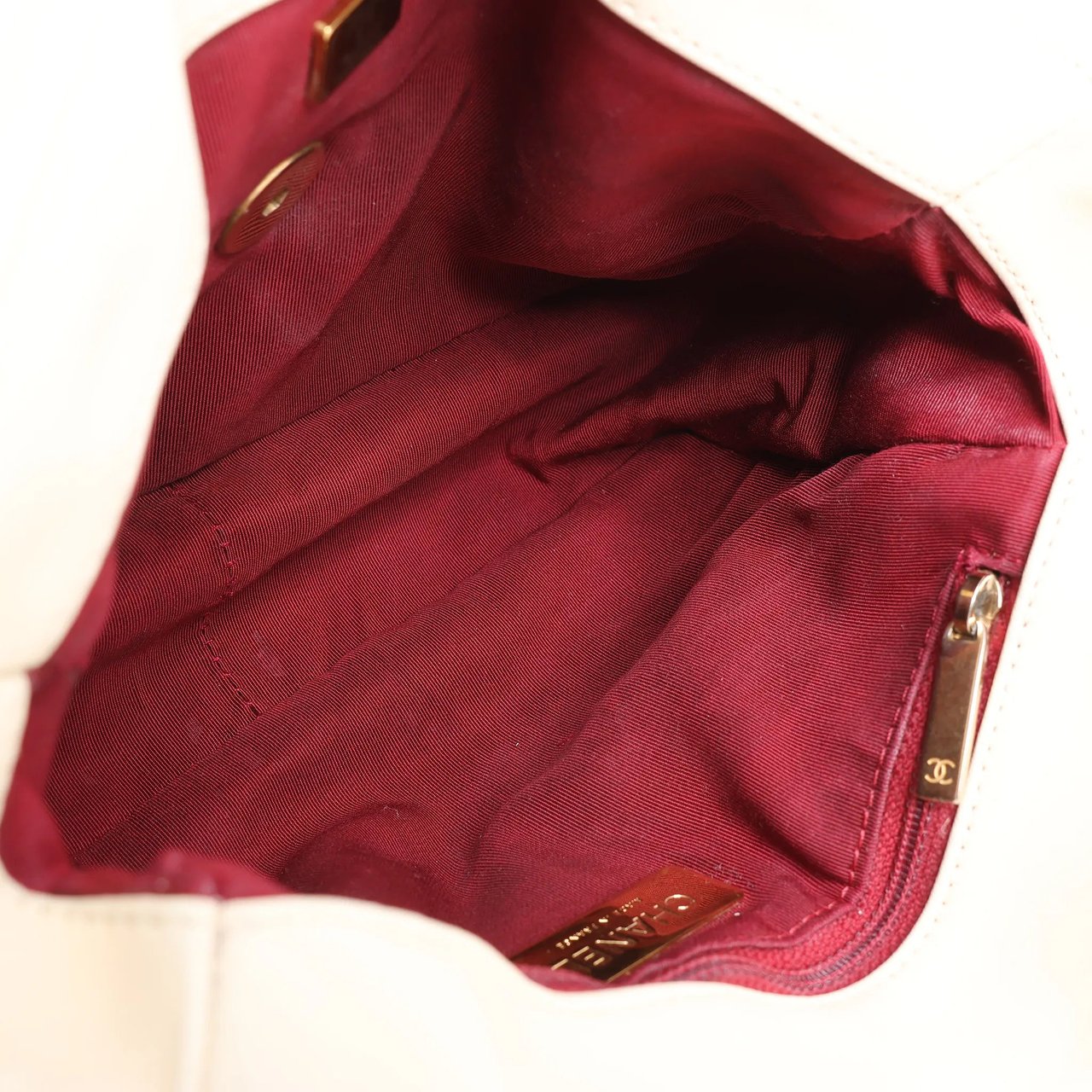 Chanel Chanel Chanel 19 Leather Quilted Chain 2Way Handbag in Ecru Beige