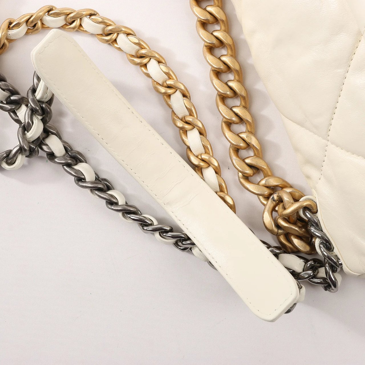 Chanel Chanel Chanel 19 Leather Quilted Chain 2Way Handbag in Ecru Beige