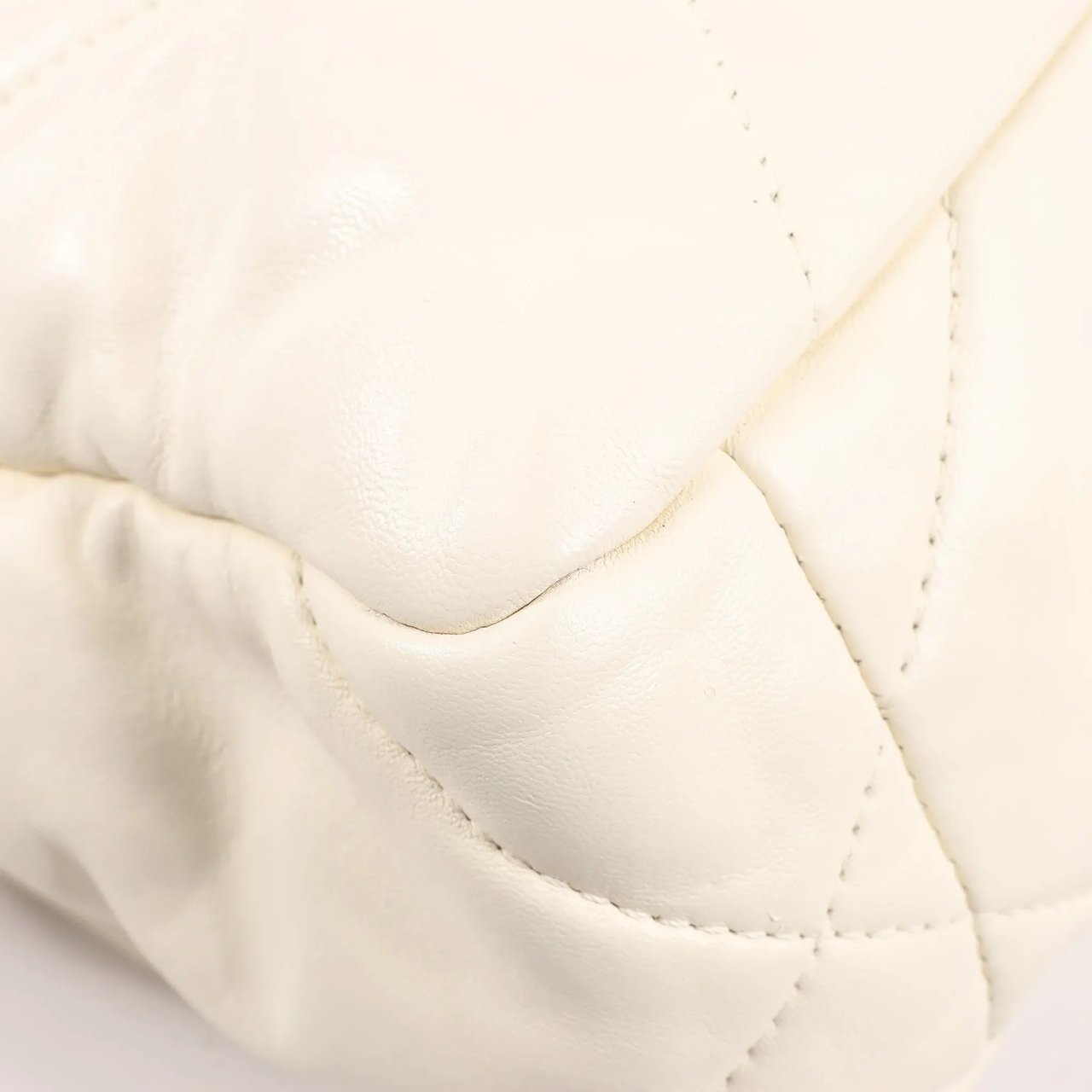 Chanel Chanel Chanel 19 Leather Quilted Chain 2Way Handbag in Ecru Beige