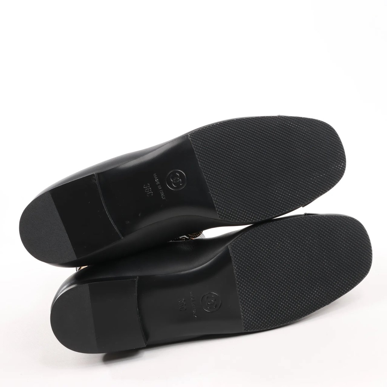 Chanel Chanel Coco Mark Camelia 17A Leather Ankle Boots in Black G32929, Size 36 EU Zwart