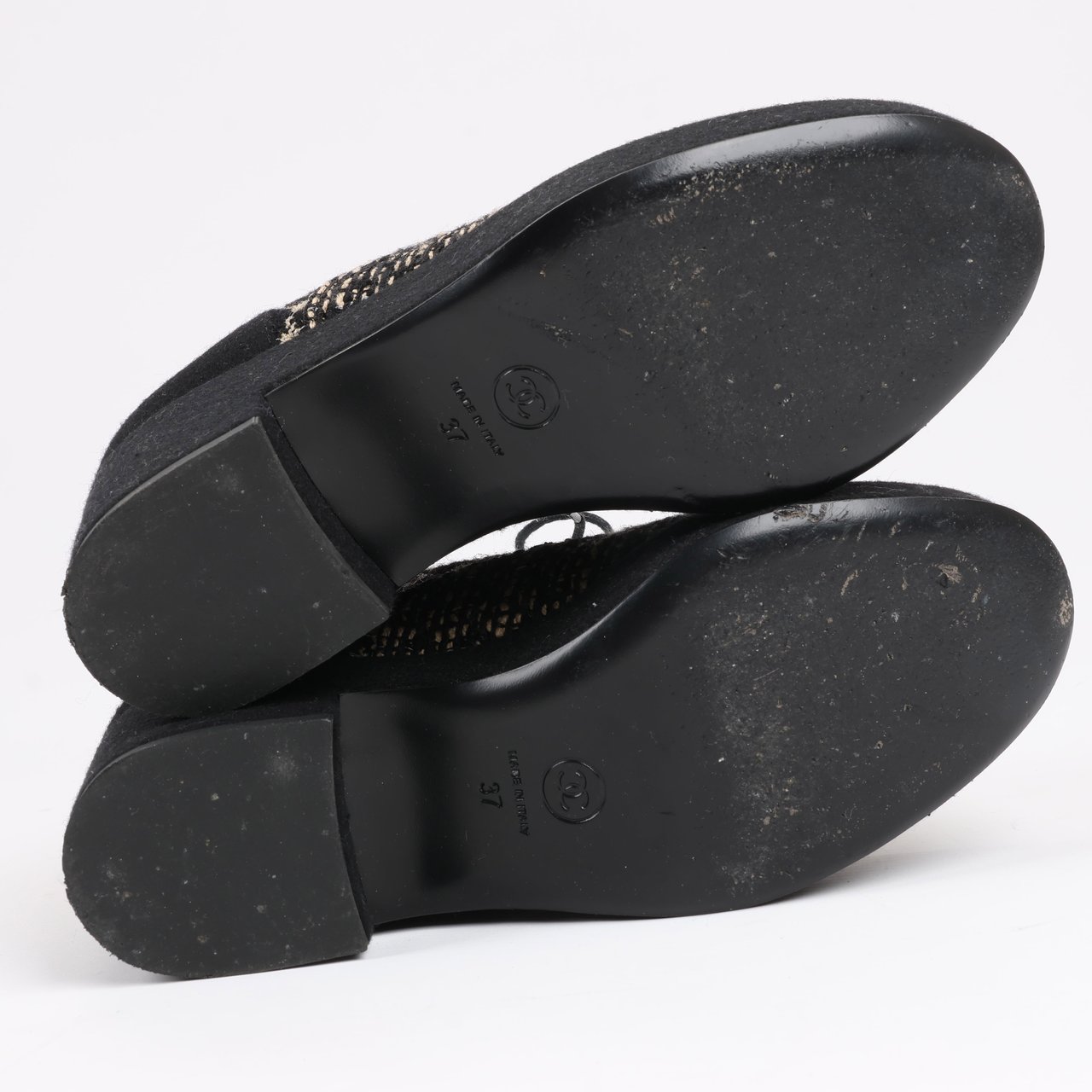 Chanel CHANEL Coco Tweed Felt Mark Leather x Fabric Boots G31378 in Black x Beige, Size 37 EU Zwart